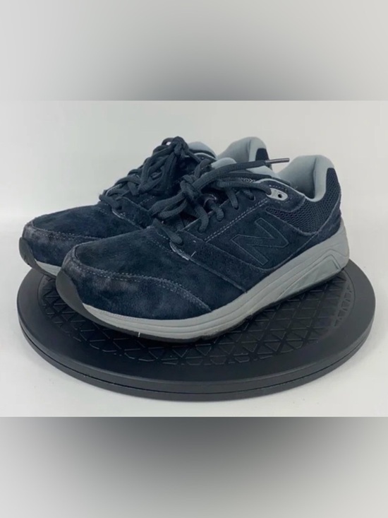 New Balance Men’s Dark Navy Suede Athletic Trainers